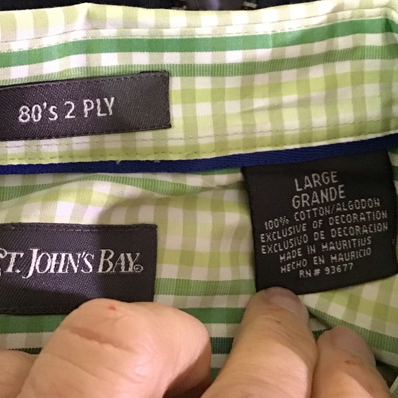 Host Pick - NWOT Beautiful St. John’s Bay Casual Button Down Shirt in Size Large - Picture 4 of 4